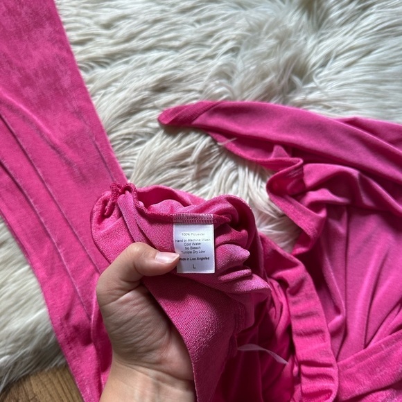 LUCY IN THE SKY Hot Pink Spilt Leg Pant - Picture 7 of 8